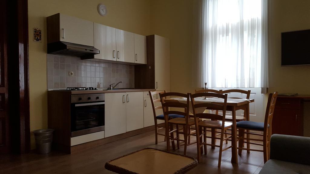 Apartments Villa Atta Opatija Exterior foto